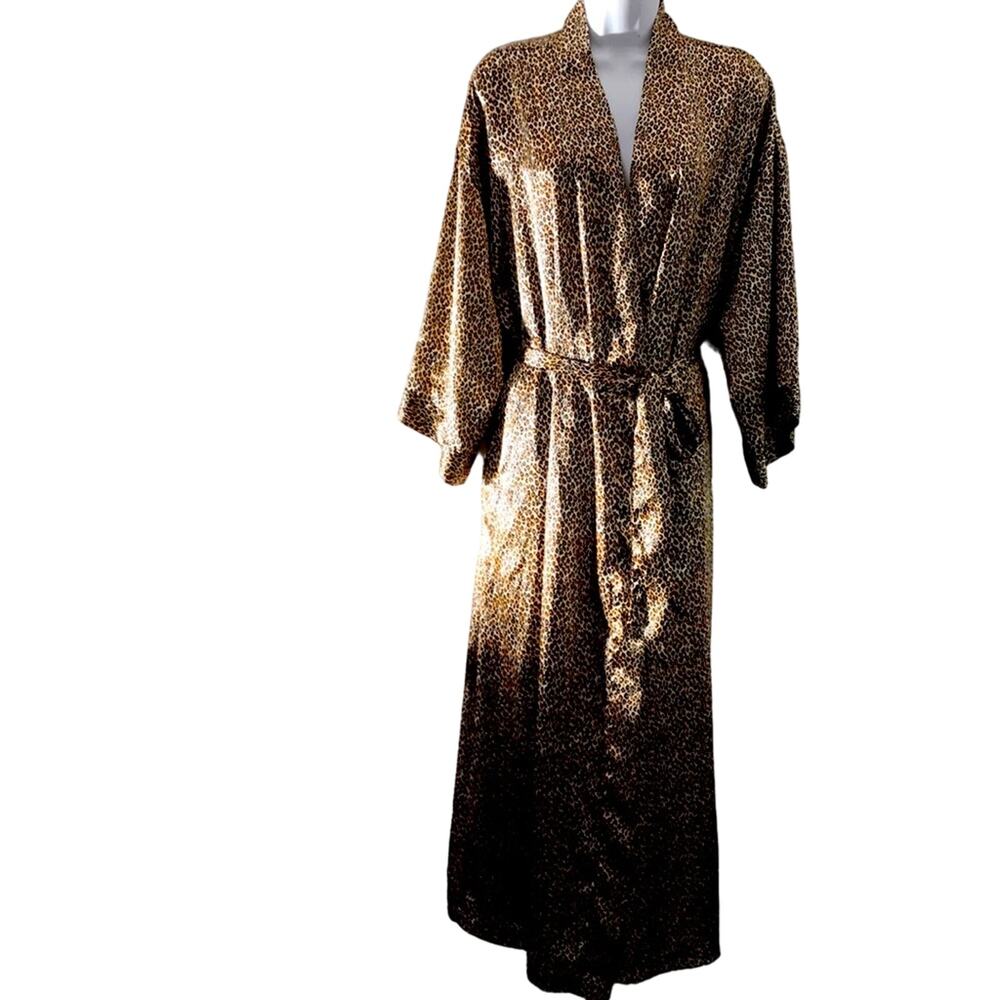 Inner Most Leopard Print Wrap Robe. L